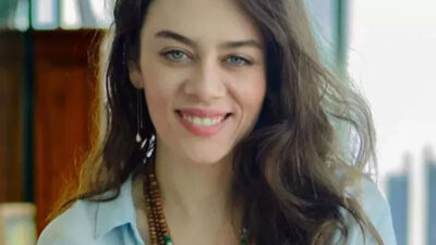 Bornozlu paylaşımı tepki çekti