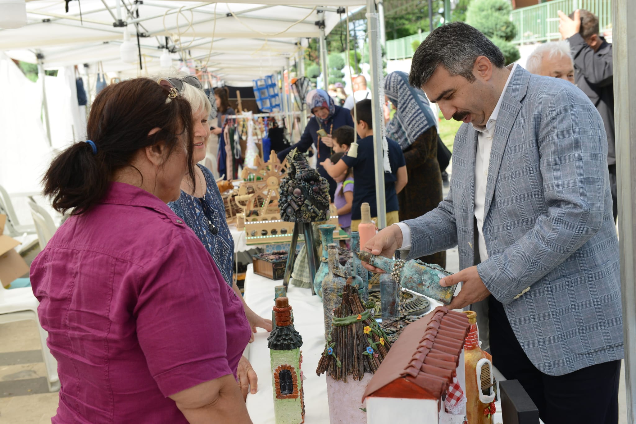 'El Emekleri Festivali' göz kamaştırdı 3 YB 4 1