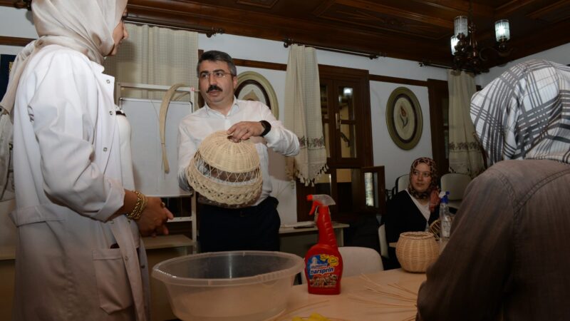 Yıldırım Belediye Başkanı Oktay Yılmaz, Emir Sultan YILMEK Kurs Merkezini