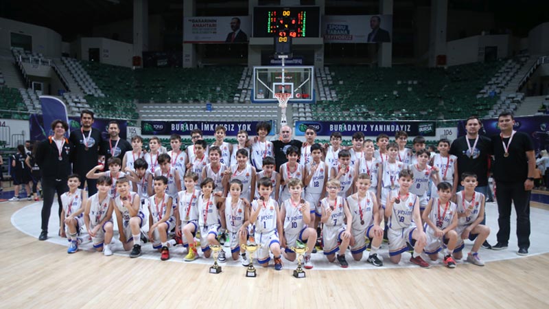 Yeşimspor ‘Minik Erkeklerde’ fark yarattı Yeşimspor ‘Minik Erkeklerde’ fark yarattı