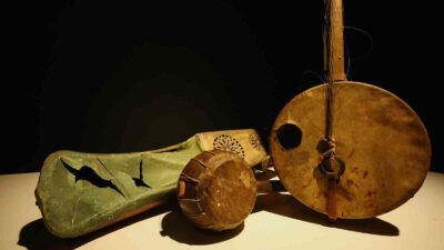 Nilüfer Belediyesi Dr. Hüseyin Parkan Sanlıkol Müzik Enstrümanları Müzesi’ne, ABD’nin