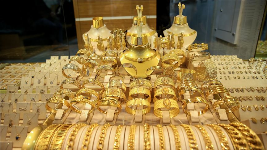 Altında 8 haftanın en sert kaybı Altında 8 haftanın en sert kaybı