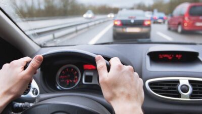 Otomobilde fiyatlar durmuyor! Galericiler: ‘Sıfır araçlara haftalık zam geliyor’