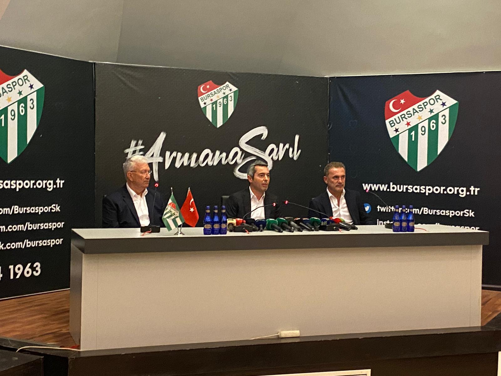 Bursaspor’da imzalar atıldı!