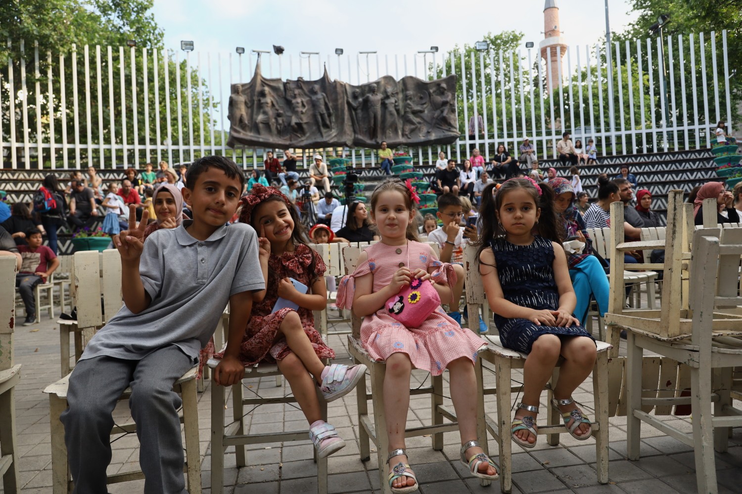 Bursa’da masal dünyasına renkli yolculuk