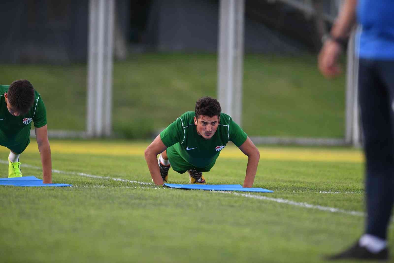 Bursaspor’da topbaşı tarihi belli oldu! Bursaspor’da topbaşı tarihi belli oldu!