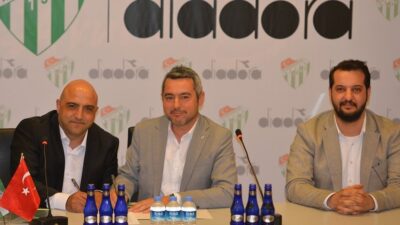 Bursaspor’dan 2 yıllık anlaşma! İşte yeni sezonun markası…