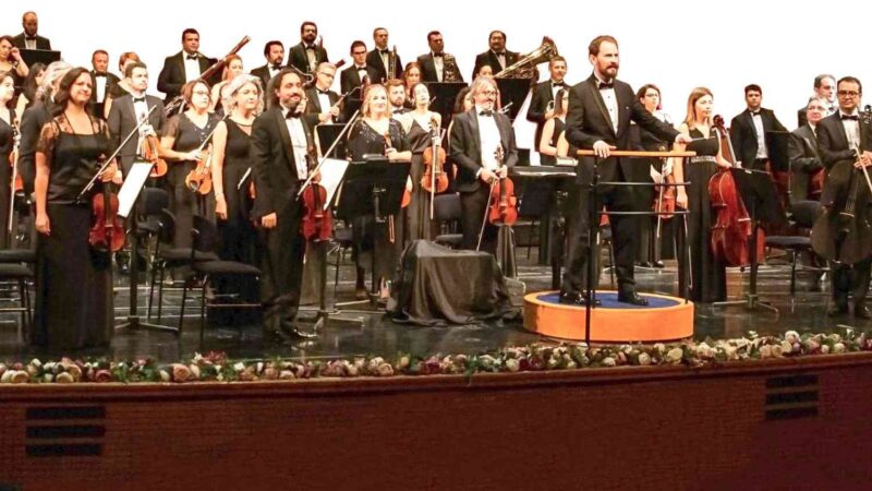 Bursa’yı festival heyecanı sardı Bu yıl 60.’sı gerçekleştirilecek Uluslararası Bursa Festivali’ne sayılı günler kaldı.