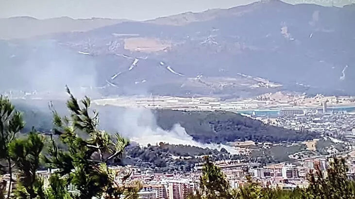 İzmir’de makilik yangını! Havadan ve karadan müdahaleye başladı