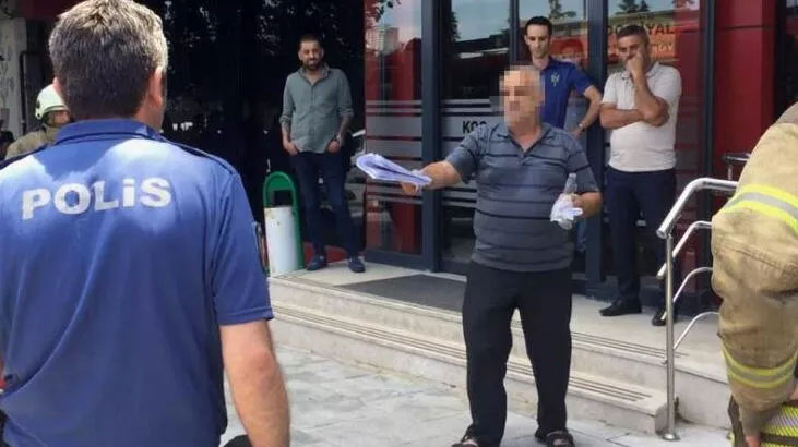 Diyaliz merkezinde darp edildiğini öne sürüp kendini yakmaya kalkıştı Diyaliz merkezinde darp edildiğini öne sürüp kendini yakmaya kalkıştı