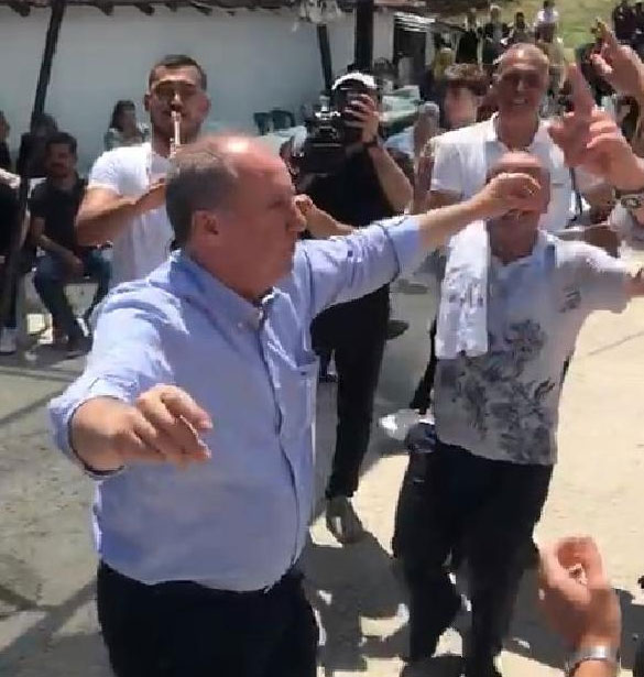 Muharrem İnce, Bursa’da köy düğününde oynadı