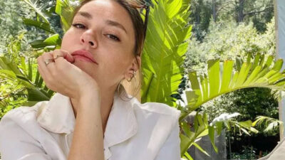 Aslı Enver’den tatil pozları olay oldu!