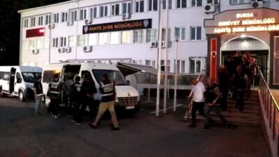 Filmdi gerçek oldu! Bursa’da şafak operasyonu