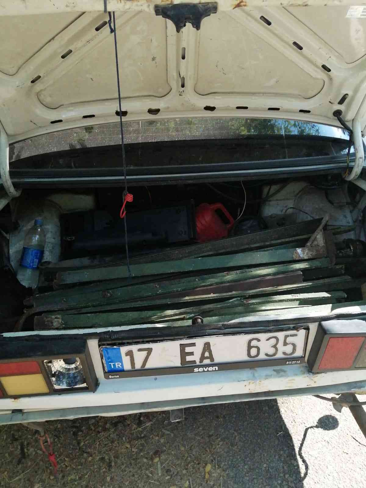 Gezi yolunun demirlerini çalan hırsızlar yakayı ele verdi