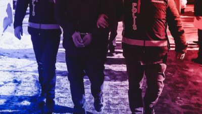 Hastanenin ilaçlarını satmışlar! 10 kişiye gözaltı kararı