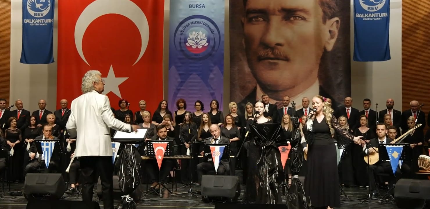 Bursa'da'Balkan' rüzgarı! Öğrenciler için söylediler... 5 konser2