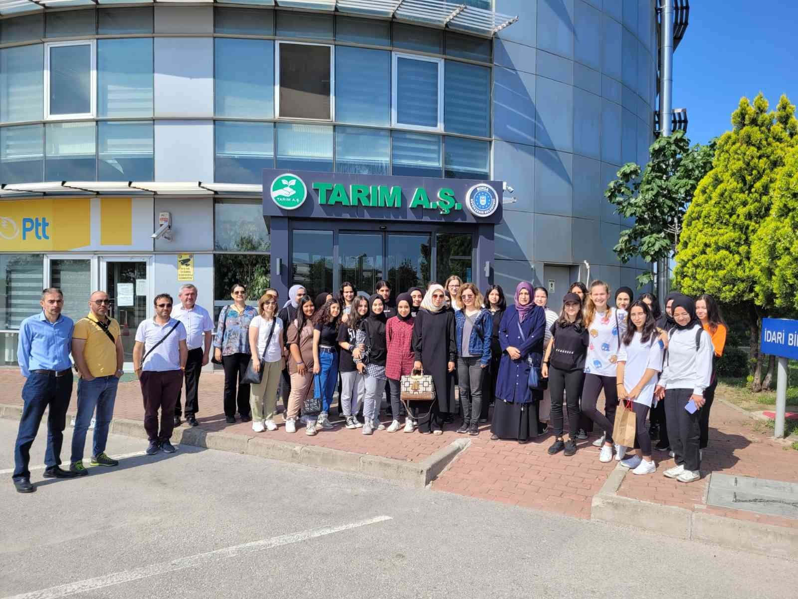 Bursa’da liselilere sebze halinde eğitim