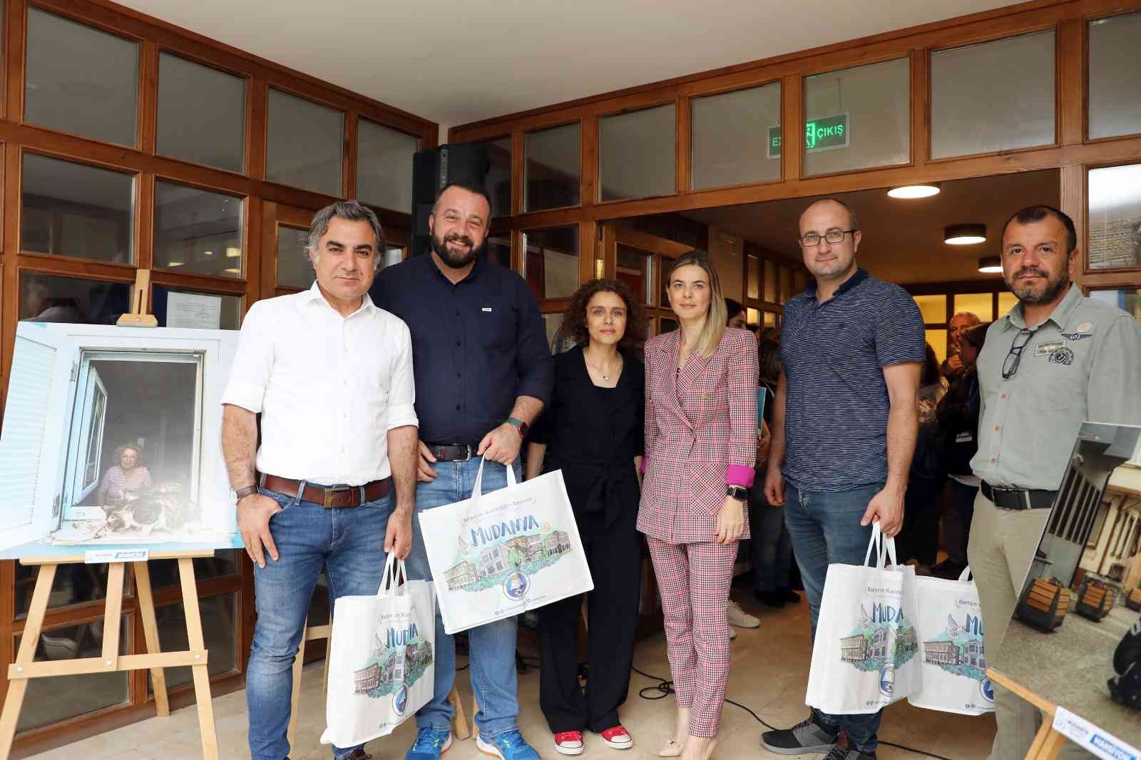 mudanya 1 ulusal fotograf yarismasi odulleri verildi d5317a3