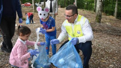 Mustafakemalpaşalı çocuklardan büyüklere çevre mesajı