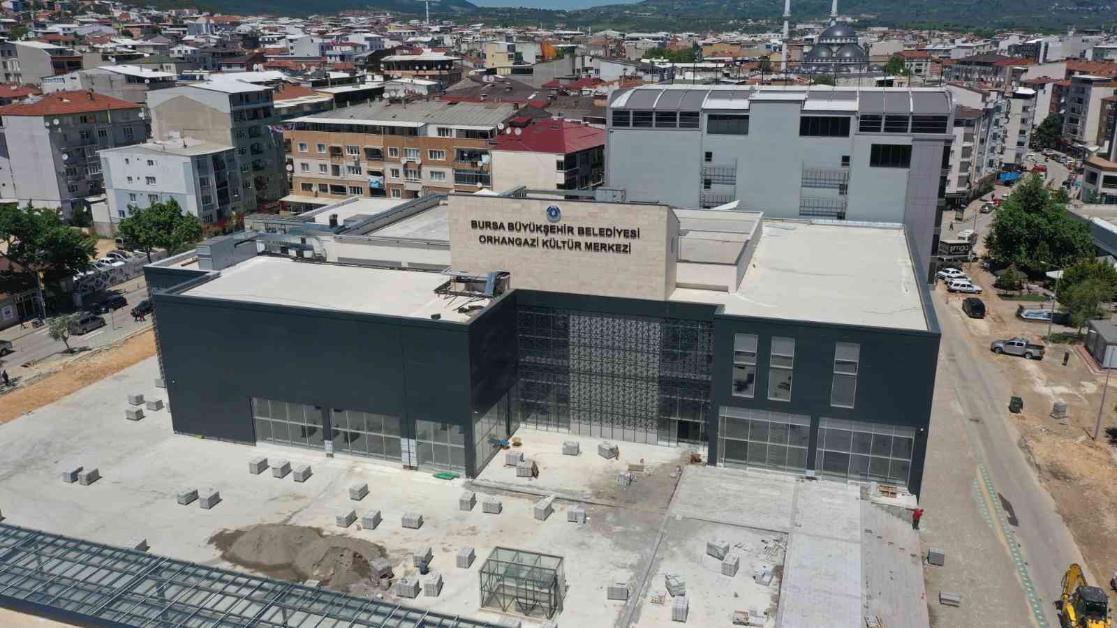 Orhangazi Kültür Merkezi’nde son rötuşlar