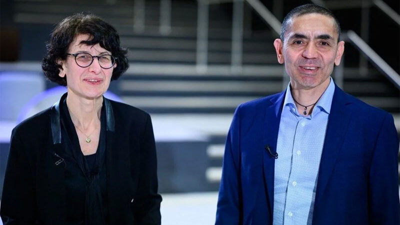 Uğur Şahin ve Özlem Türeci BioNTech yönetiminden ayrılıyor Dünyanın ilk tescilli Kovid-19 aşısını geliştiren Almanya merkezli biyoteknoloji firması