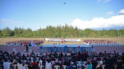 Sağlık ordusuna 350 yeni hekim