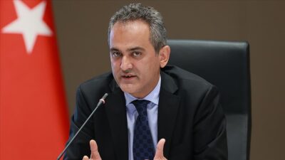 Bakan Özer: Engelli vatandaşlar için 3 ilde Halk Eğitim Merkezleri kurulacak