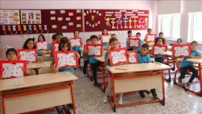 18 milyon öğrenci karnesini aldı