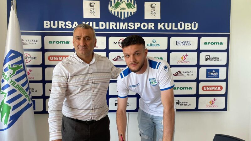 Transfer çalışmalarını sürdüren TFF 3. Lig temsilcimiz Bursa Yıldırımspor, 3.