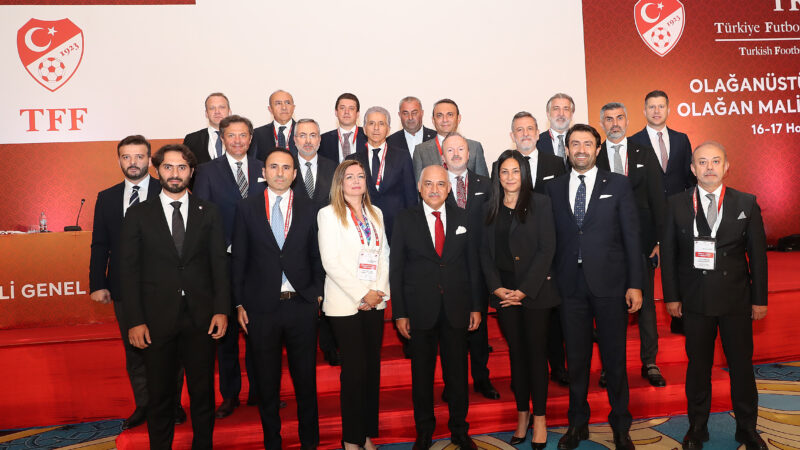Türkiye Futbol Federasyonu'nun yeni yönetimi aldıkları ilk kararı duyurdu...