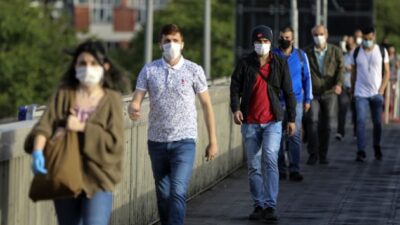 Korona artış hızı ne durumda? Vatandaşa rahat nefes aldıracak sözler