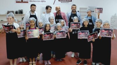 Bursa’da küçük çikolata şefleriyle ‘en tatlı atölye’