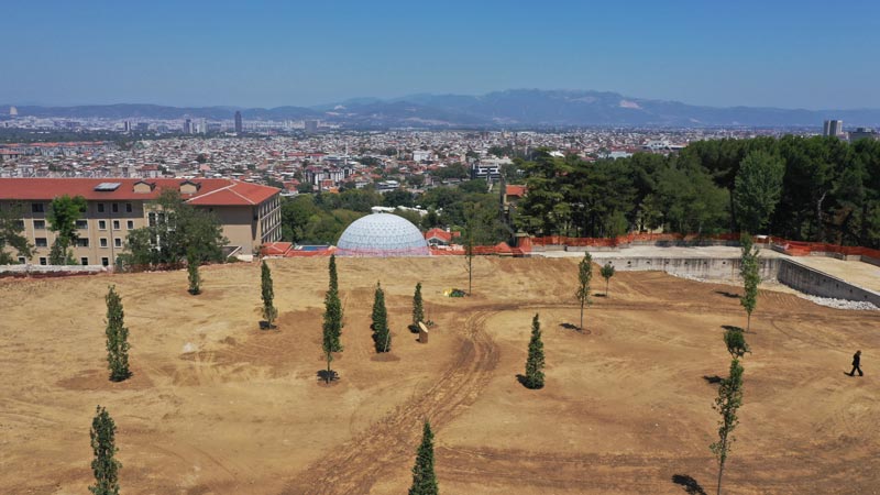 Çekirge Teras’ta ilk fidan toprakla buluştu