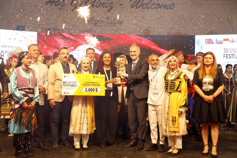 8. Altın Mobilya Kuzey Kıbrıs Türk Cumhuriyeti’nin oldu