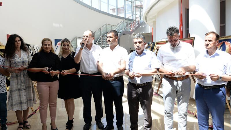 OSMEK’ten göz dolduran sergi Sosyal belediyecilik alanında örnek çalışmalara imza atan Osmangazi Belediyesi, son