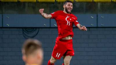 Doğukan Sinik resmen Hull City’de