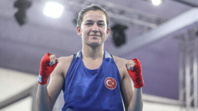 Hatice Akbaş’tan altın madalya