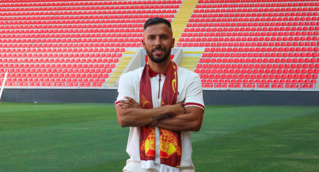 Yasin imzayı attı, kaptan oldu