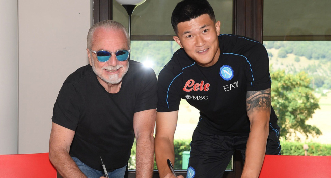 Kim Min Jae imzayı attı