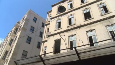 700 yıllık saray 7 milyon dolara satışa çıkarıldı