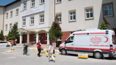 21 çocuk zehirlenme şüphesiyle hastaneye kaldırıldı