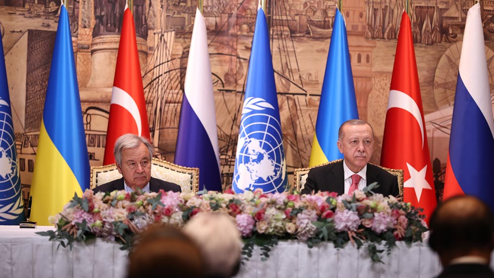 İstanbul’da tarihi imzalar atıldı! Tahıl krizi çözüldü… İstanbul’da tarihi imzalar atıldı! Tahıl krizi çözüldü…