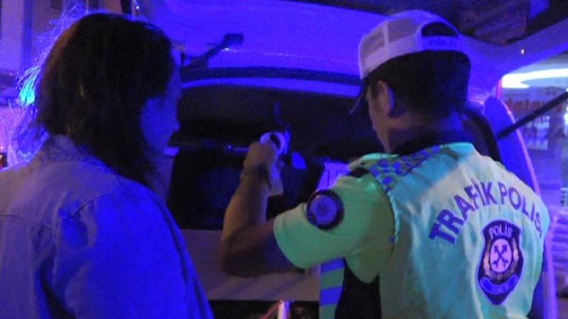 Yer: Bursa… Alkollü sürücü ortalığı birbirine kattı