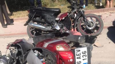 Bursa’da kafa kafaya çarpıştılar: Yaralılar var