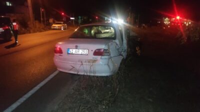 Bursa’da kavşakta kaza! Ehliyetsiz sürücü otomobilden fırladı
