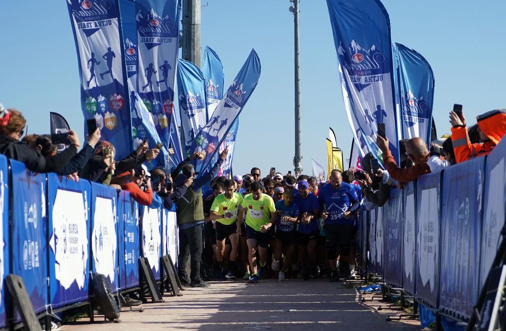 Uludağ Premium Ultra Trail’e start verildi Uludağ Premium Ultra Trail’e start verildi