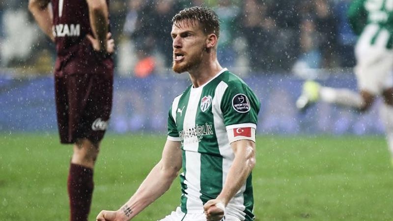 Serdar Aziz’den Bursaspor’a destek