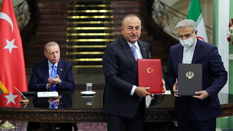 Türkiye ile İran arasında 8 anlaşma imzalandı