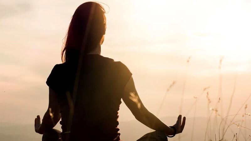 Meditasyon yapmak hem zihni hem de bedeni eğitmenin en etkili