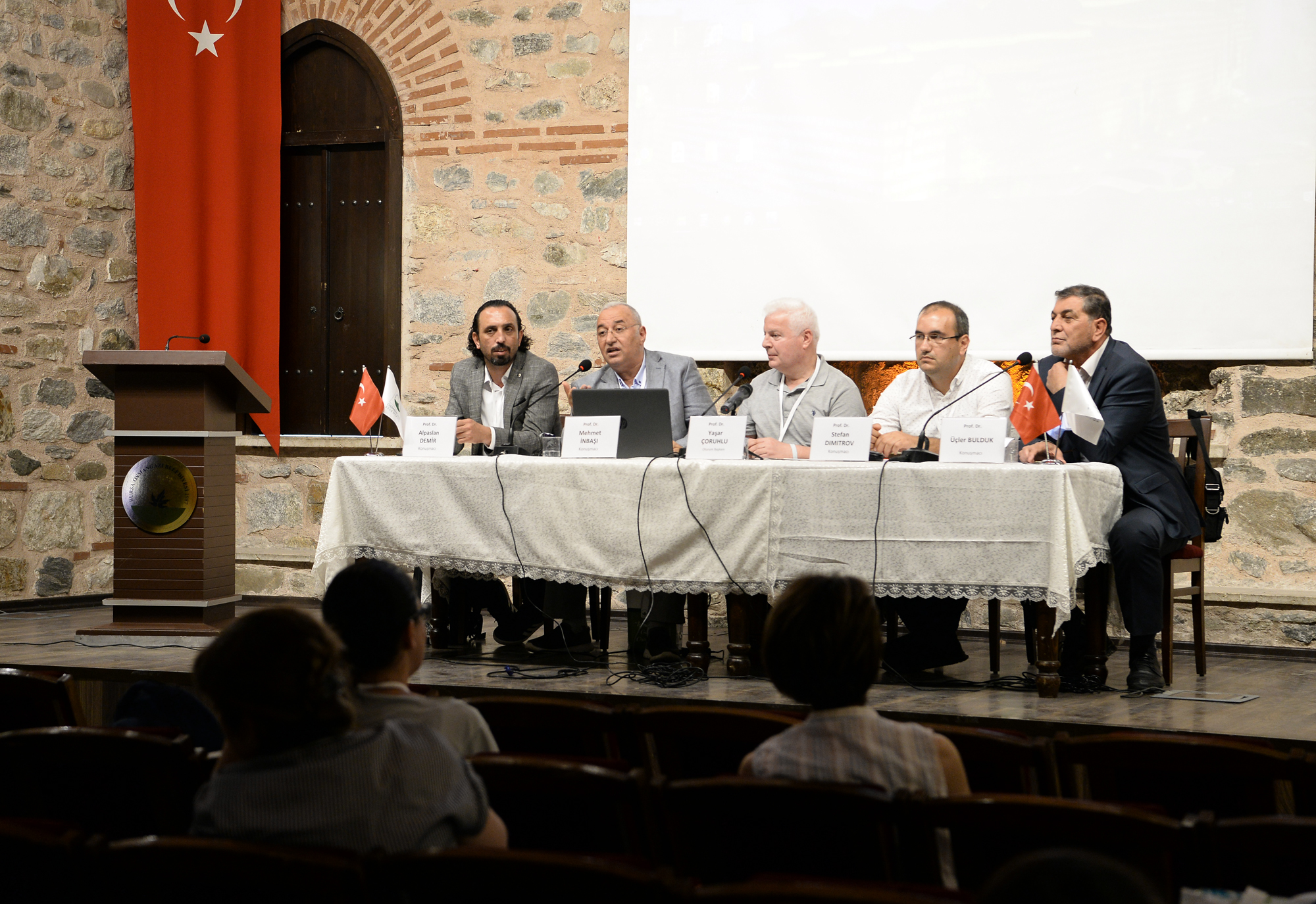 Osmangazi’de Yörük Sempozyumuna yoğun ilgi